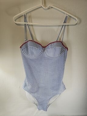J Crew Seersucker blue white striped One piece swimsuit Sz 6 Coastal Preppy